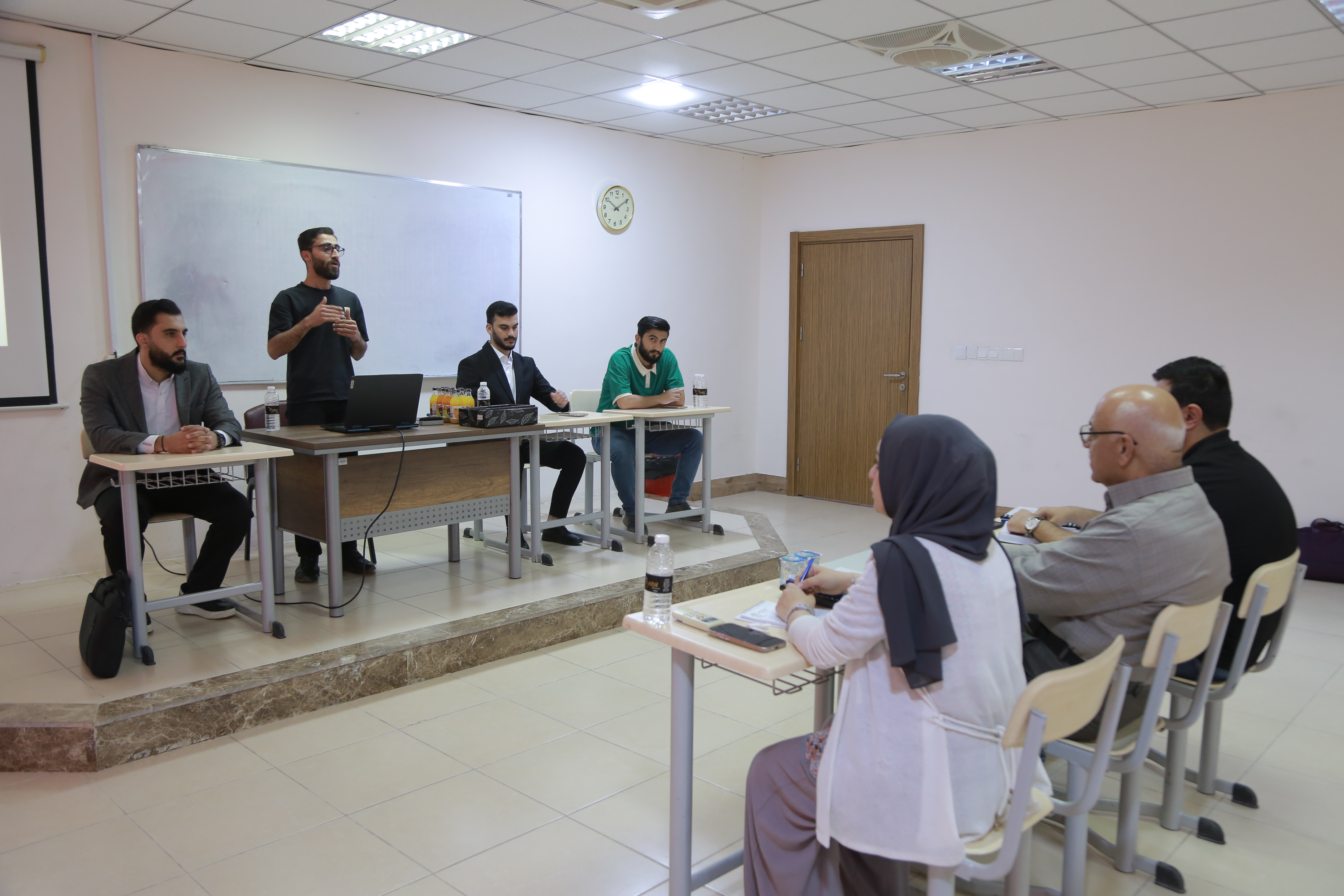 قسم الهندسة المدنية في جامعة نوروز يبدأ مناقشة مشاريع التخرج