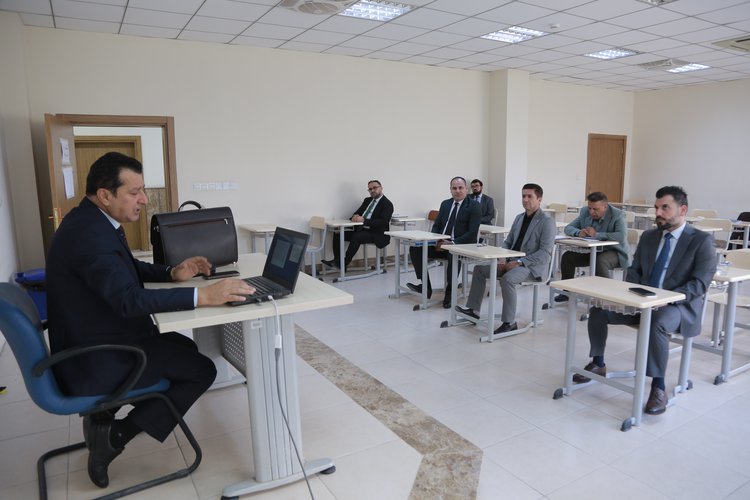 سمینارەک ل زانکۆیا نەورۆز ل دۆر پاراستنا دەستوری هاتە پێشکێشکرن