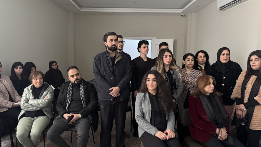 طلاب كلية طب الأسنان يزورون دار الأيتام