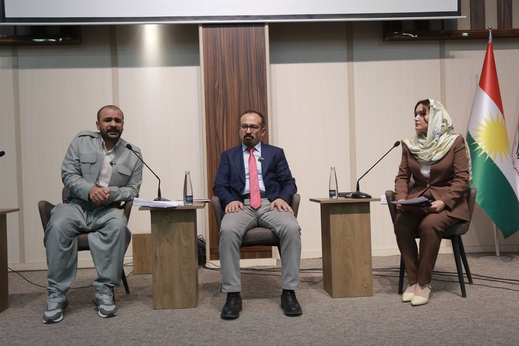 جامعة نوروز تحتفل باليوم العالمي للترجمة