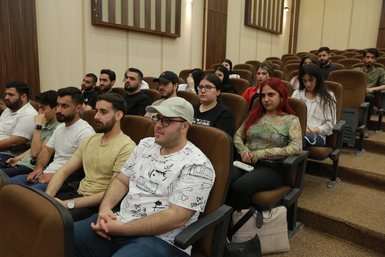 College of Science Holds Symposium on Multimedia and Contemporary Technology