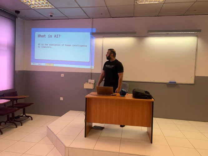 Exploring Artificial Intelligence at Nawroz University