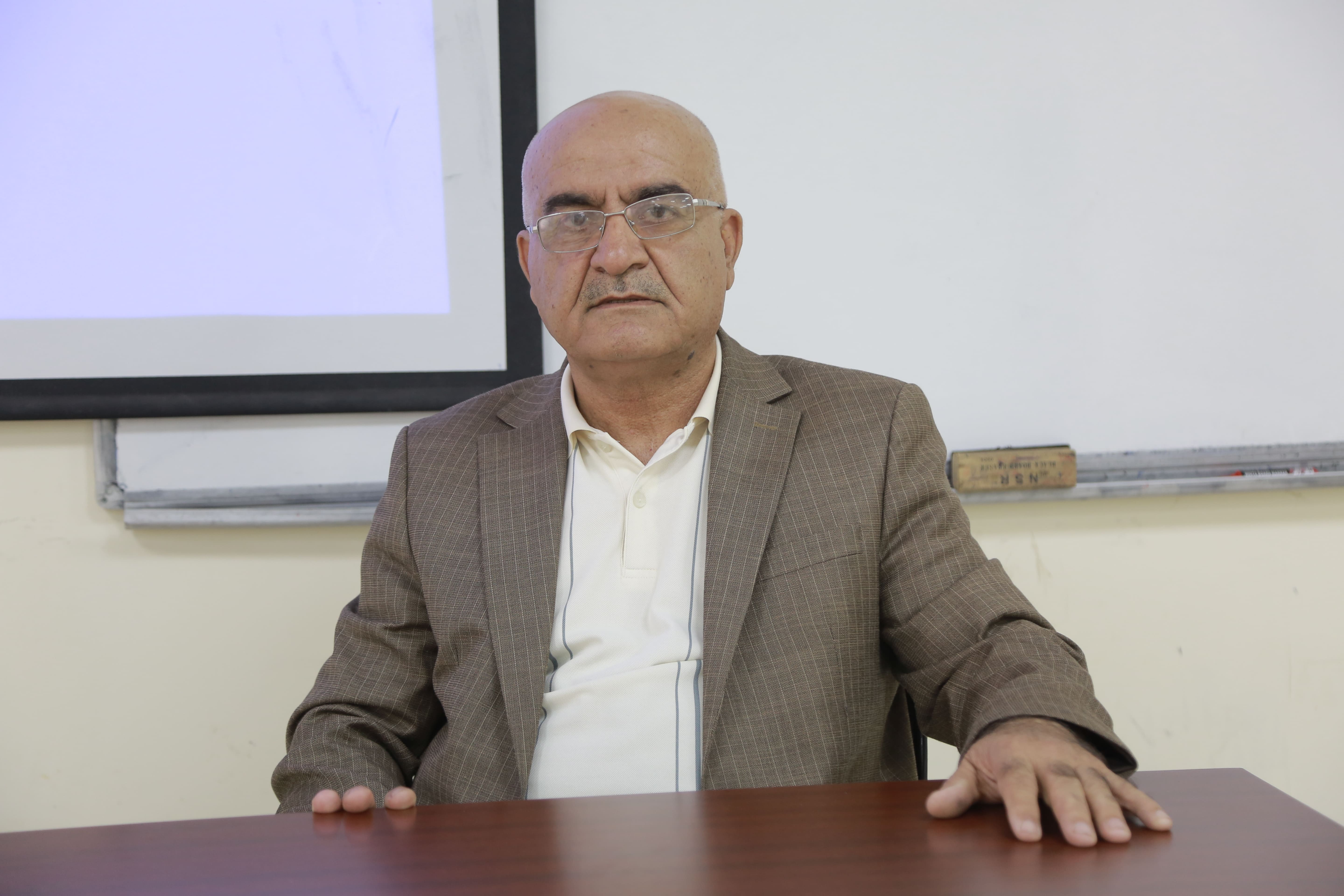 A Lecture at Nawroz University about types of Grammatical schools