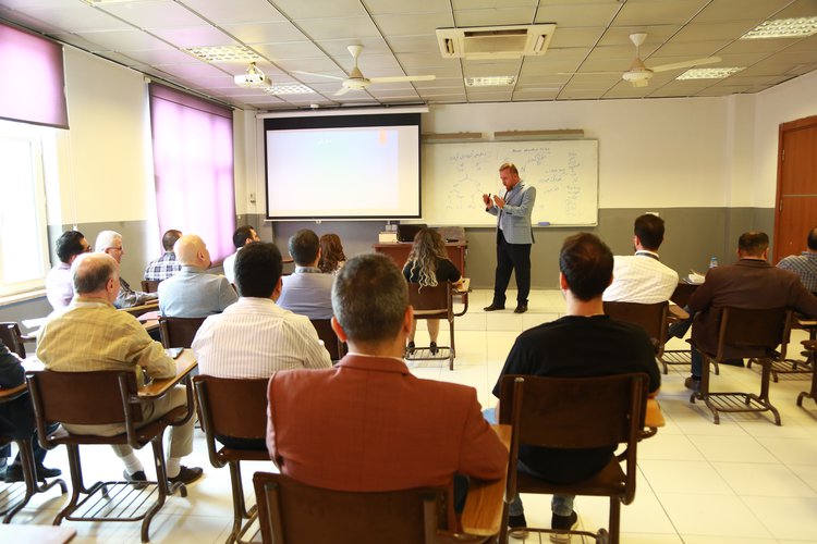 A Lecture on Conflict in the Novel