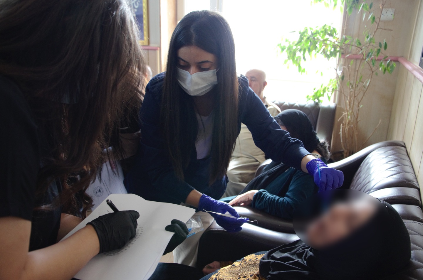 Students of the College of Dentistry in a Scientific Visit to Nursing Home