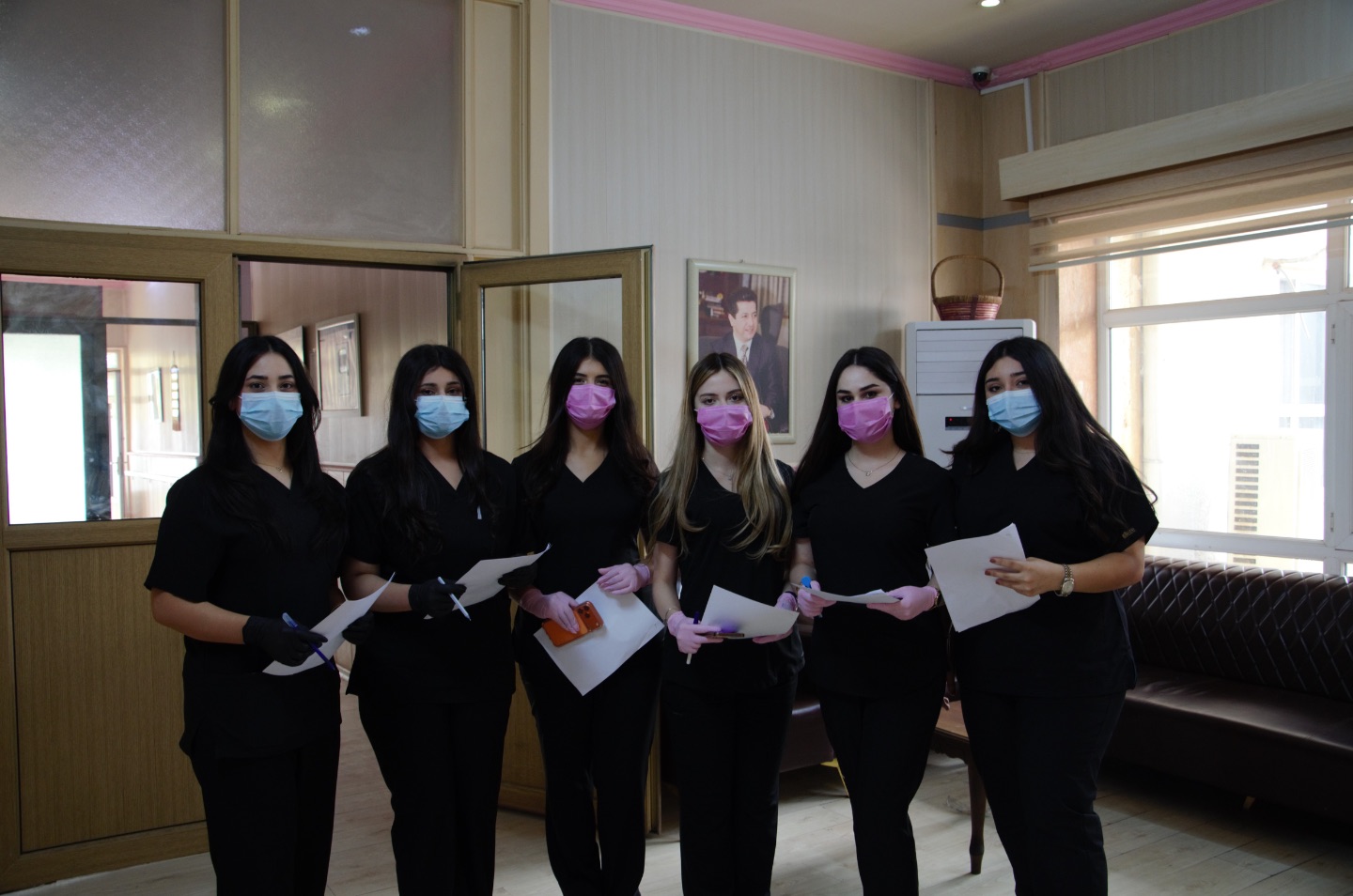 Students of the College of Dentistry in a Scientific Visit to Nursing Home