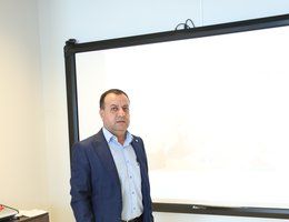 At Nawroz University, the Semantic Embellishment in Shamal Akreyi’s Poetry Was Discussed