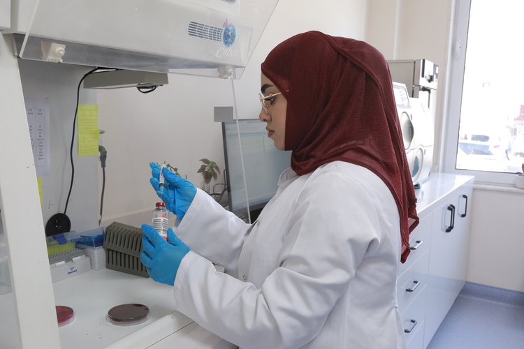 Medical Laboratory Science Students Receive Practical Training in Hospitals