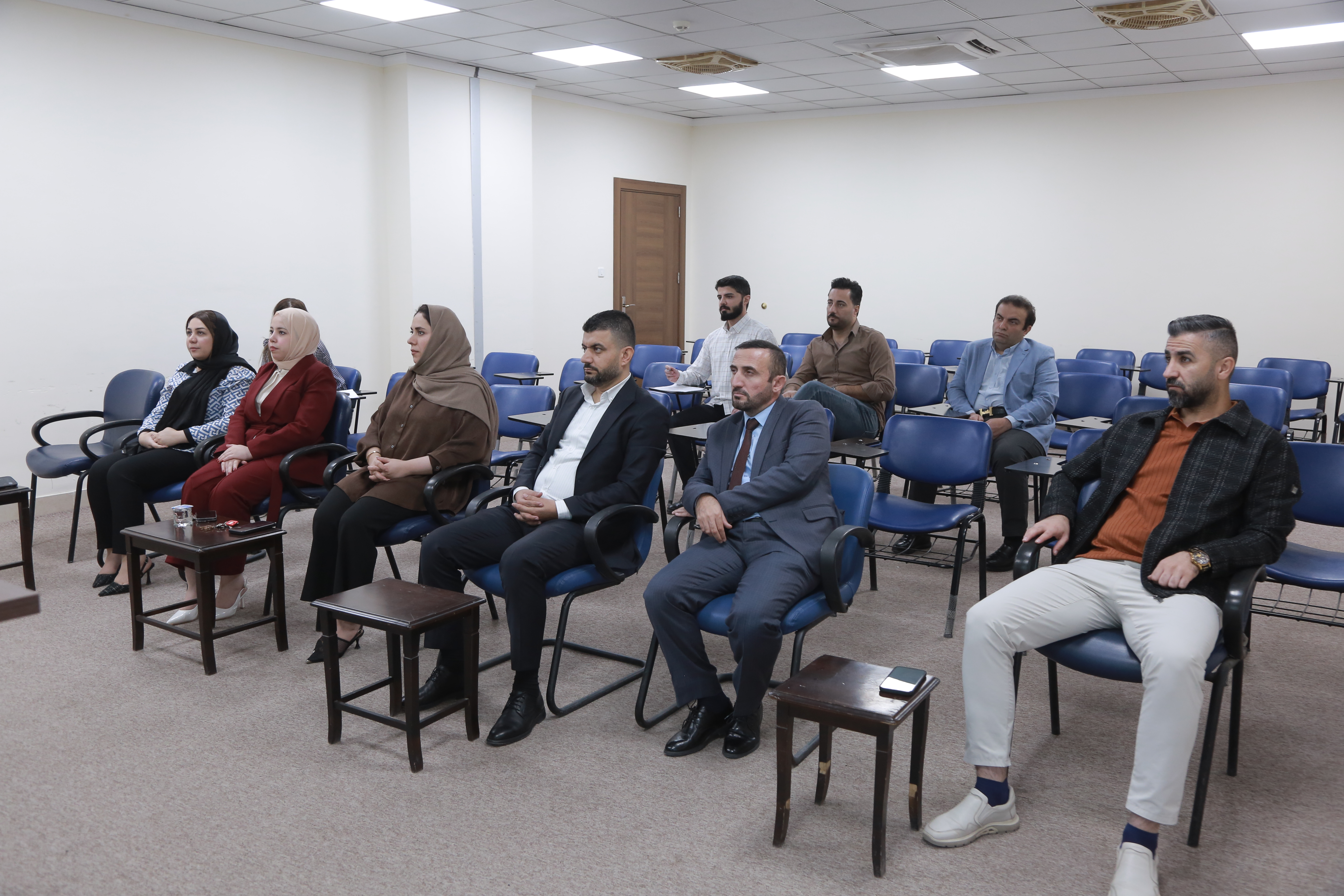 الربح من منظور اقتصادي تناقش في جامعة نوروز