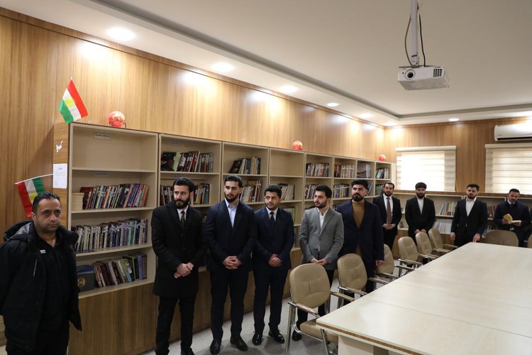 طلبة القانون يزورون إصلاحية الأحداث والنساء