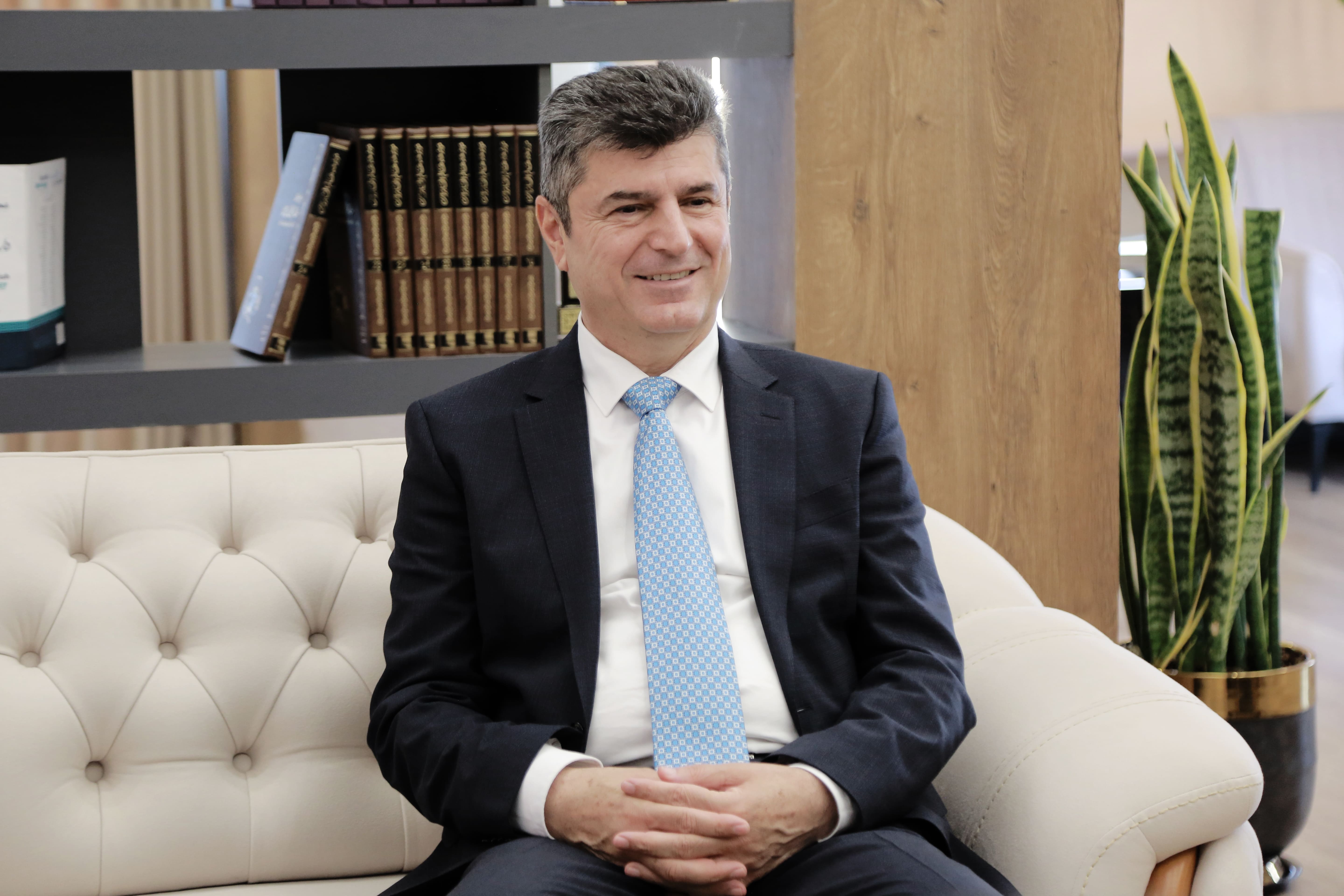 Nawroz University President Receives Duhok Governor