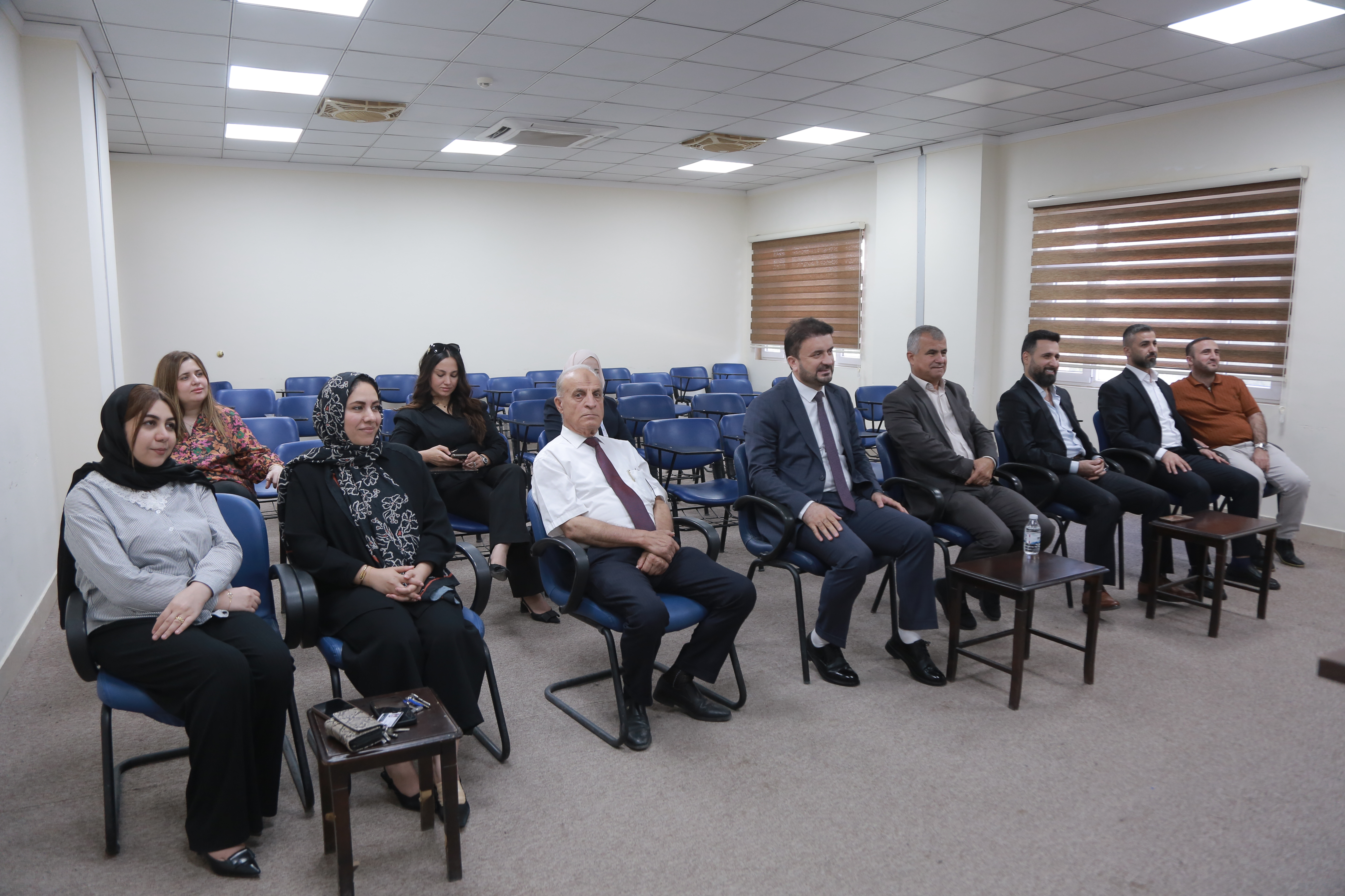 Nawroz University Hosts Economics Seminar on Iraq's Currency and Exchange Rate Gap