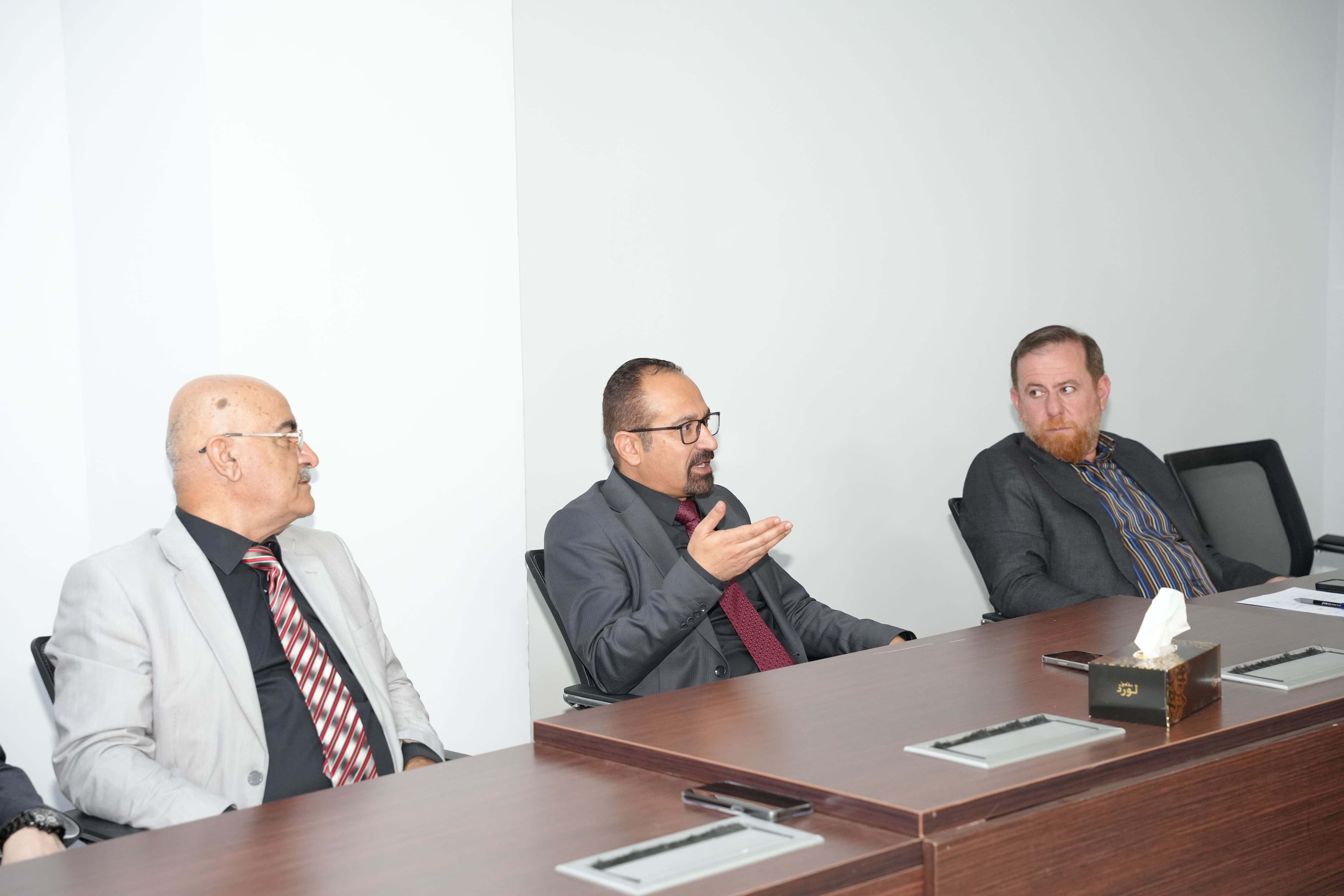 The College of Languages at Nawroz University hosts a seminar on " British and American Spelling Choices in English as a Foreign Language (EFL) Writing"