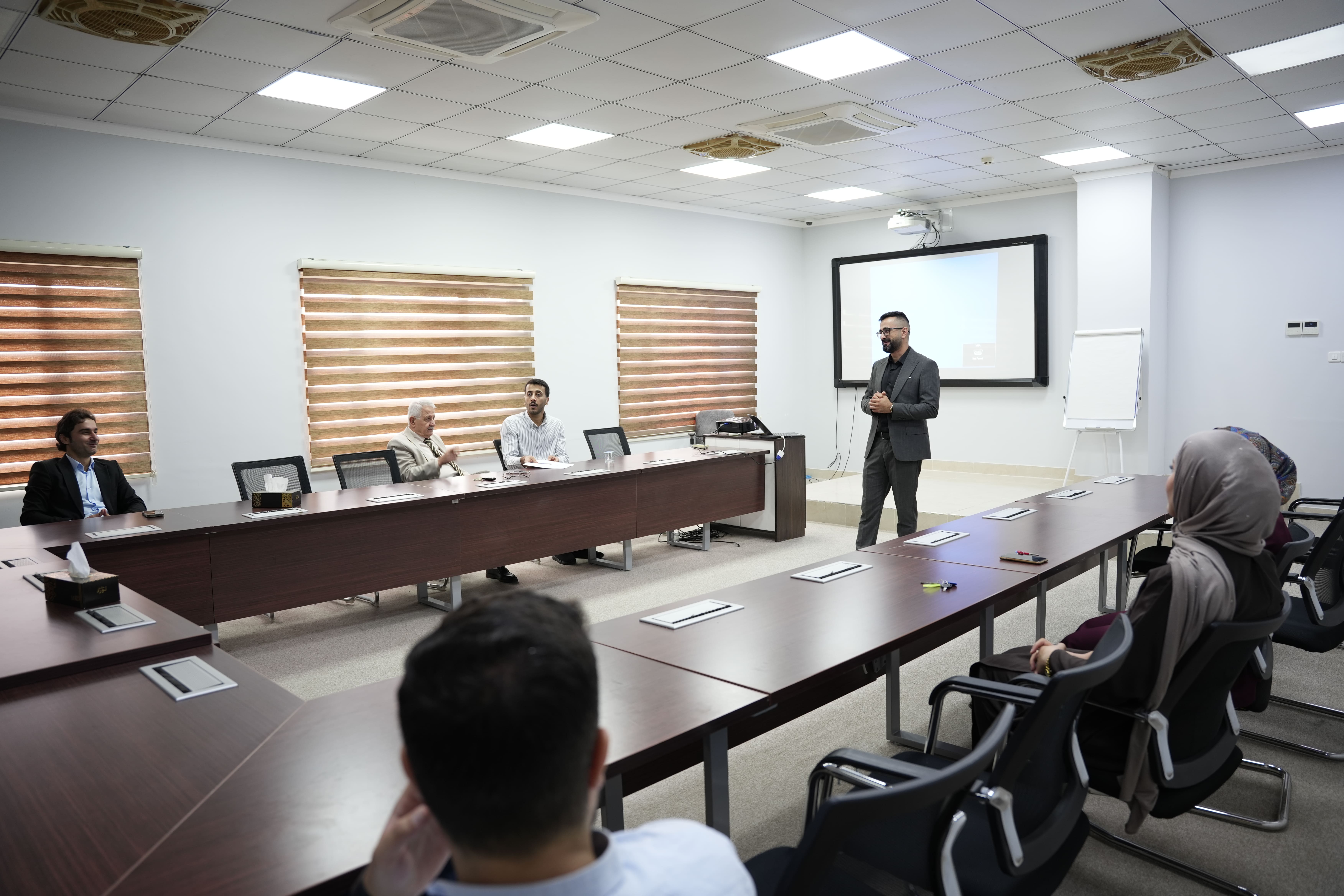 Nawroz University Hosts a Seminar on Thinking Patterns According to Aaron Beck