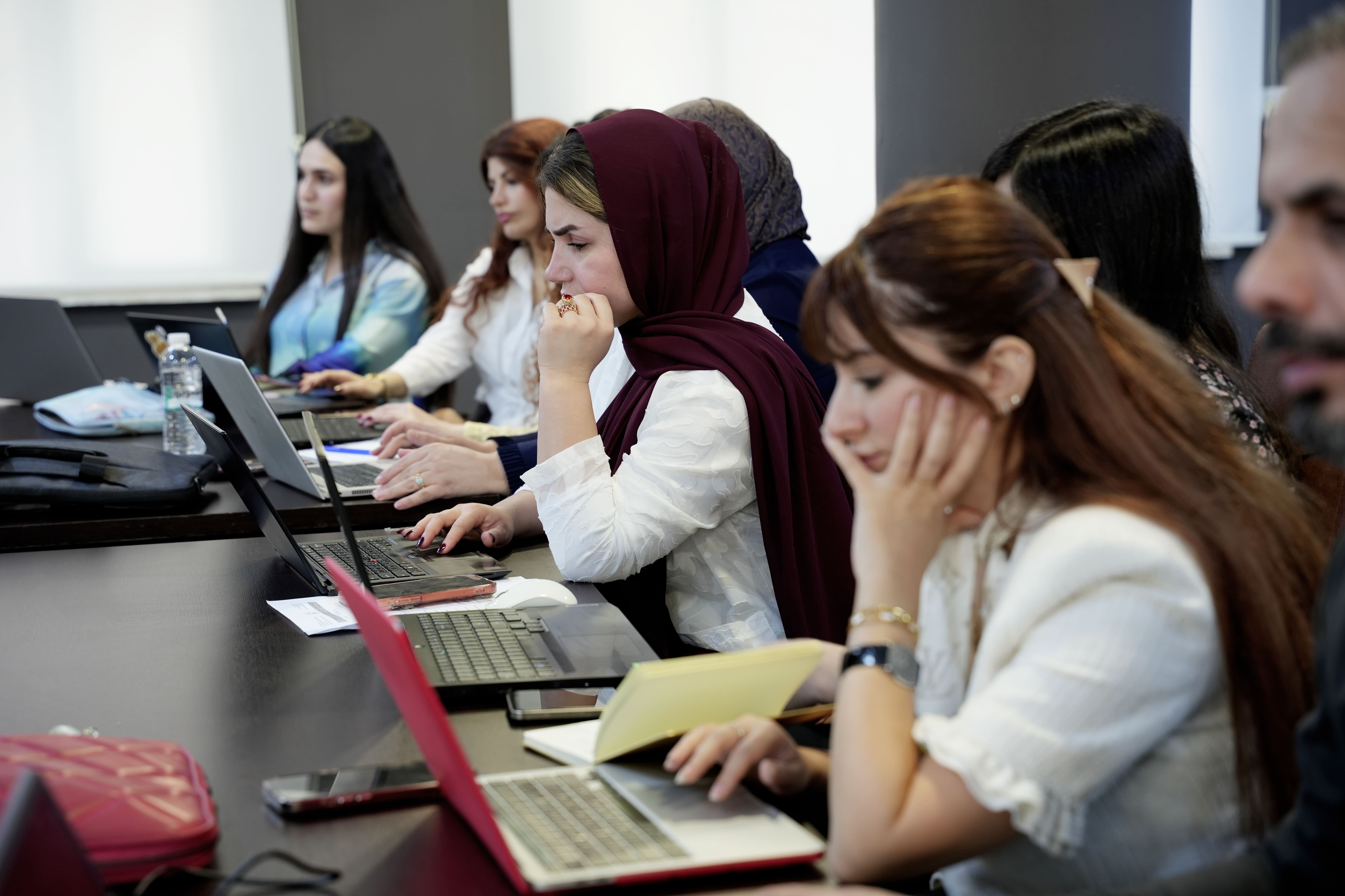 Nawroz University Continues Its 12th Teaching Methods and Continuing Academic Development Course