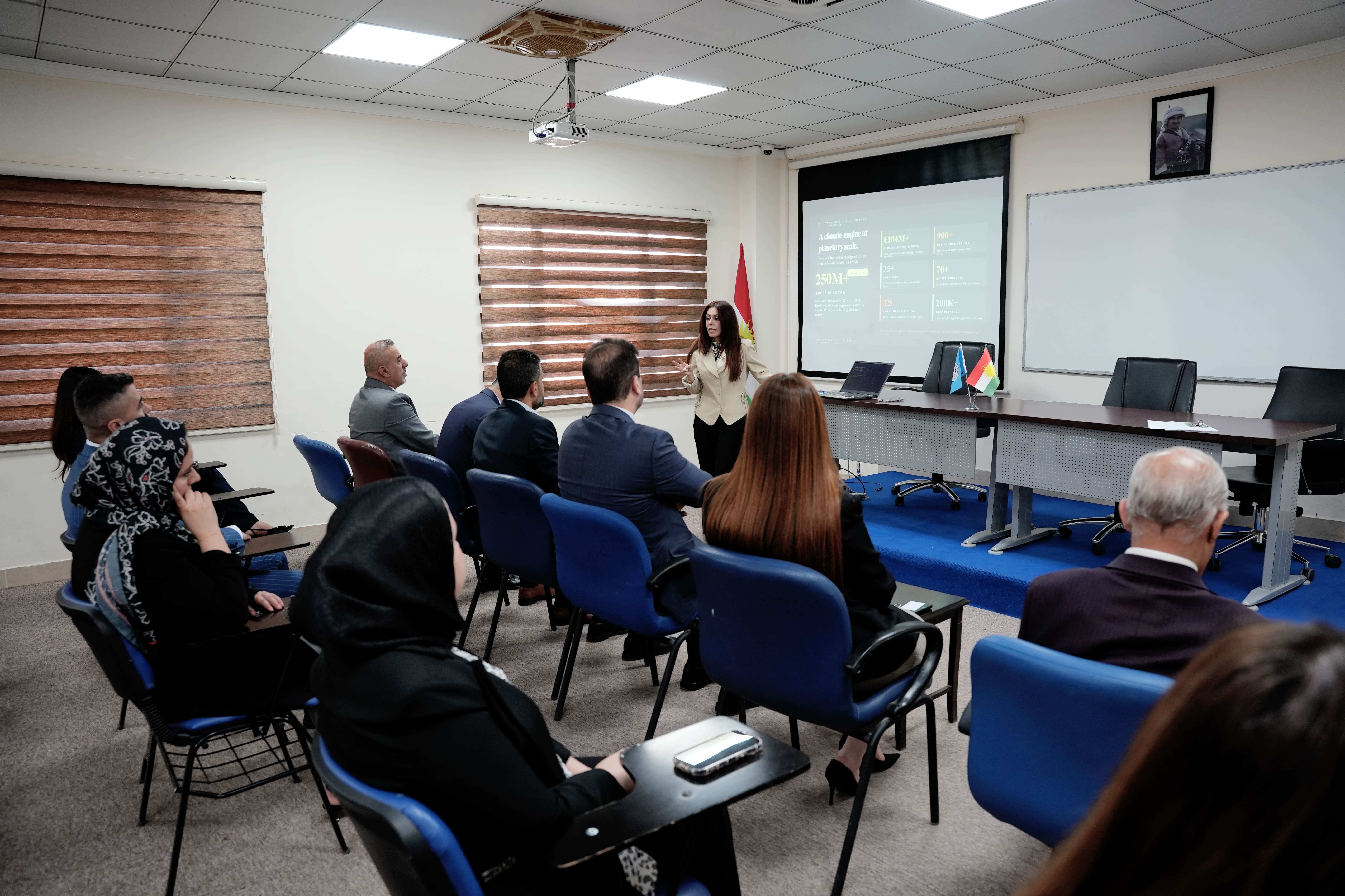 جامعة نوروز تختتم المرحلة الأولى من حملة التوعية البيئية والتشجير بالتعاون مع Ecosia